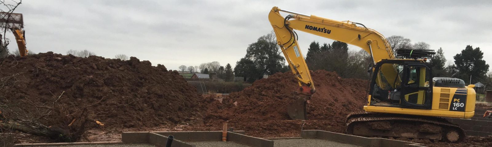 Komatsu Digger - Plant and Operator Hire